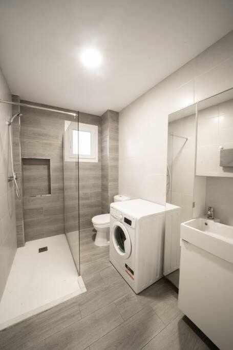 1 Room Atico Pedregalejo มาลากา ภายนอก รูปภาพ